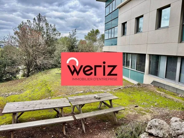 Bureaux 110 m²