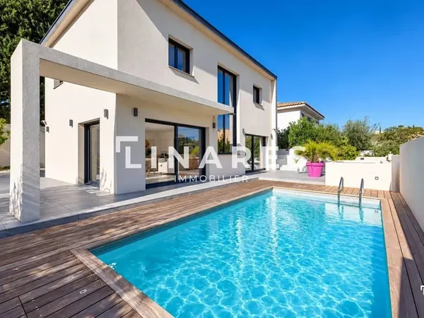 VILLA É PURE - Villa T5 de 126m² - Piscine - Terrain de 325m² - 13010