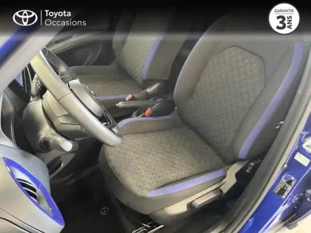 Toyota Aygo X 1.0 vvt-i 72ch design my24 — photo 11