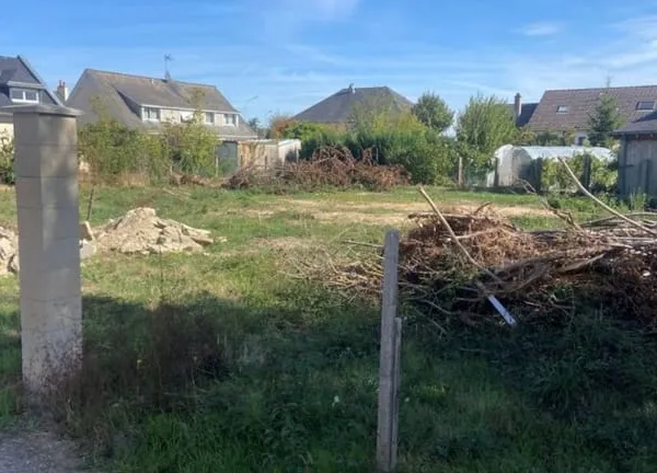 Terrain 630 m²