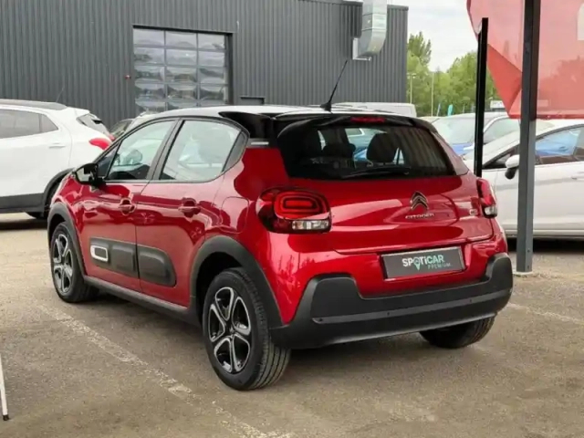 Citroën C3 1.2 puretech 110ch s&amp;s shine 124g — photo 5