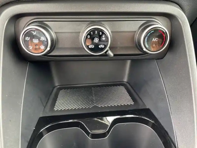 Citroën C3 e- 113 ch — photo 23