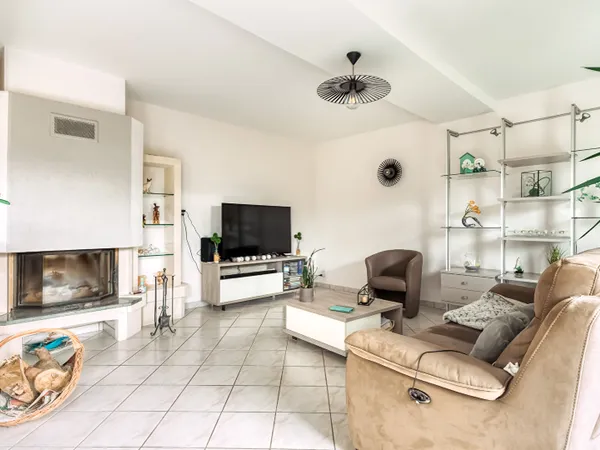Maison Vente Saint-Georges-sur-Loire 6p 210m² 349000€