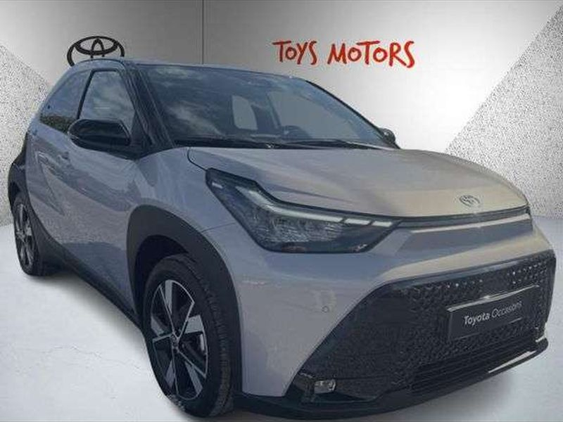 Toyota AYGO Toyota Aygo X Hybride 116h Graphic — photo 1