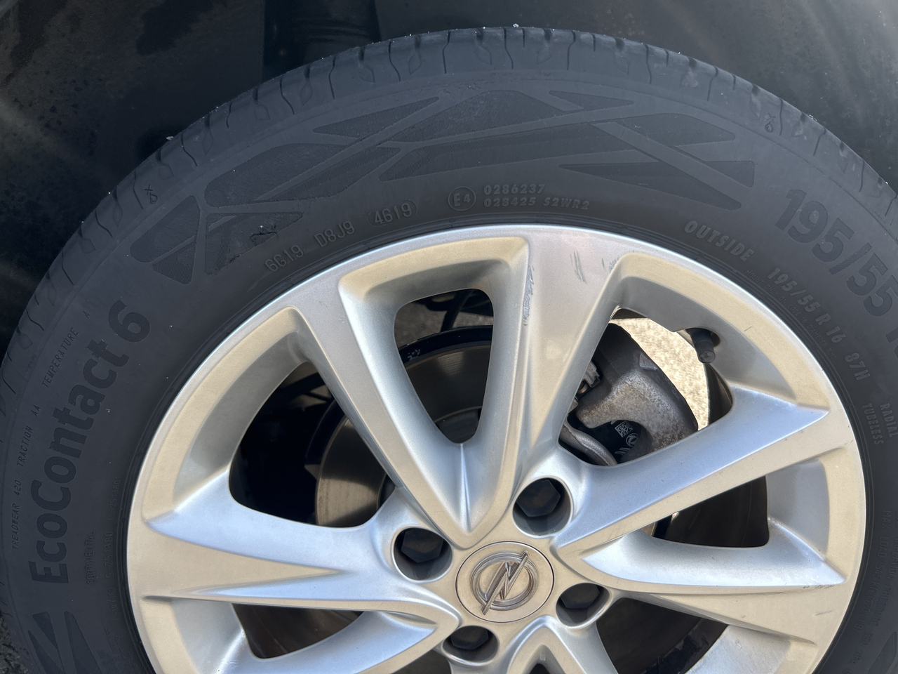 Opel Corsa 1.2 Turbo 100 ch BVM6 — photo 32