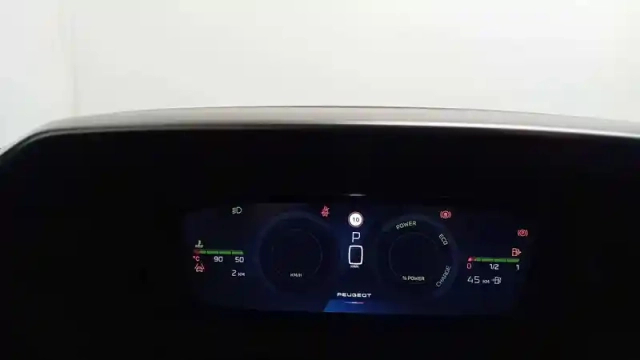 Peugeot 308 sw hybrid 145 e-dcs6 — photo 53