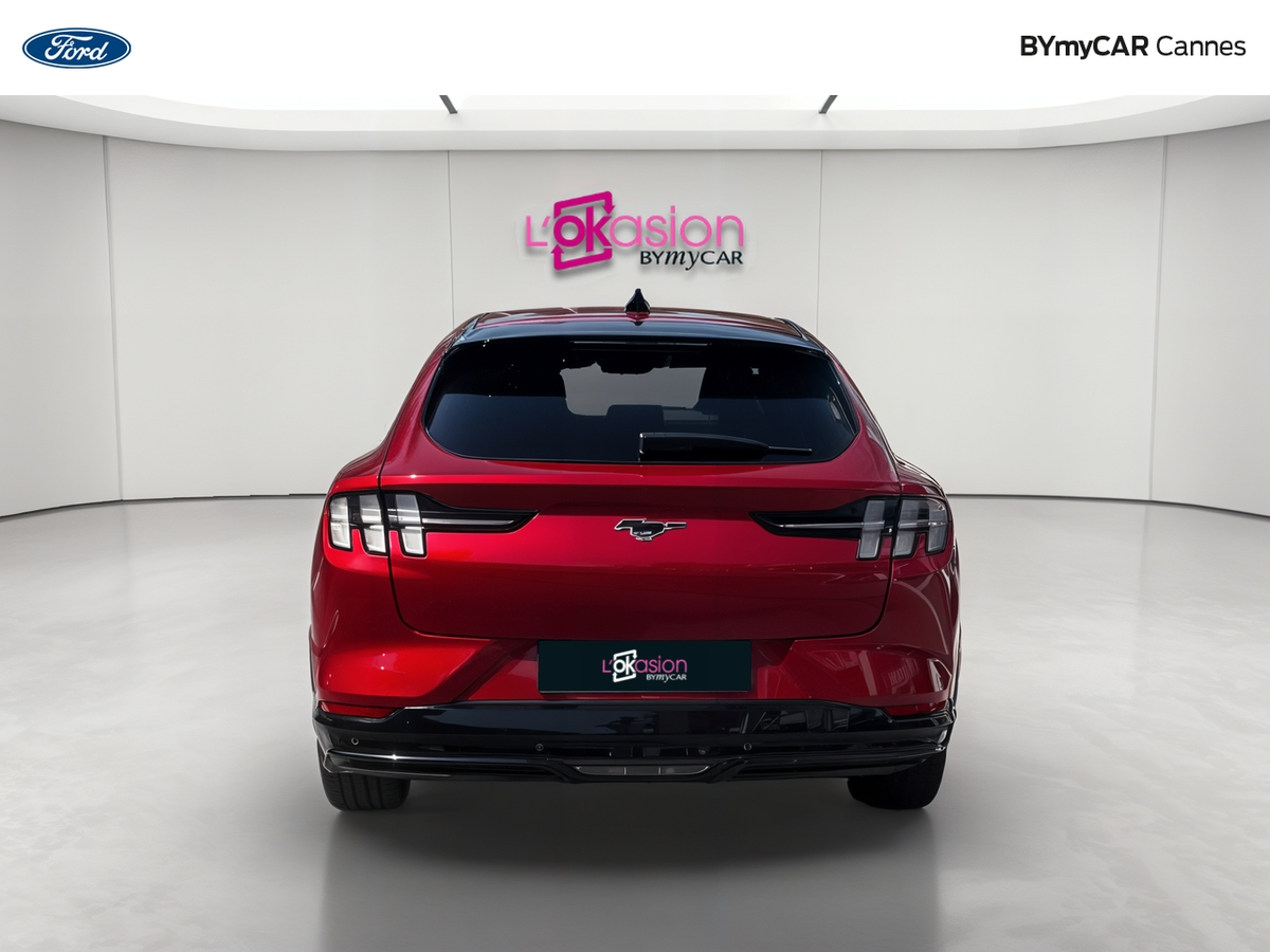Ford Mustang Mach-E Extended Range 91 kWh 294 ch — photo 4