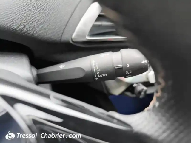 Peugeot 3008 1.2 puretech 130ch s&amp;s bvm6 gt line — photo 13