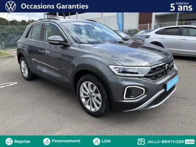 Volkswagen T-Roc 1.5 tsi evo 150ch life plus dsg7 — photo 3