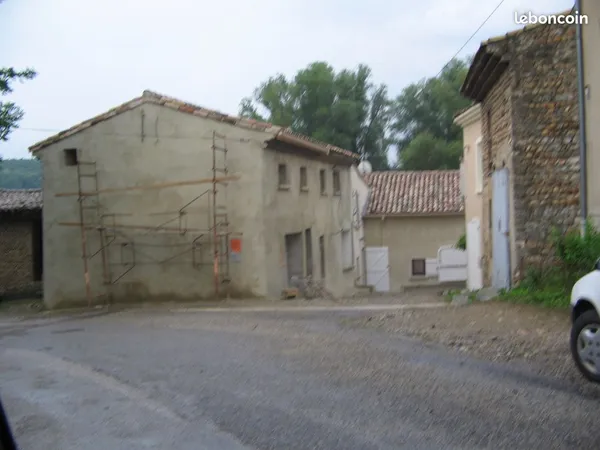 Livron T3 à louer en campagne