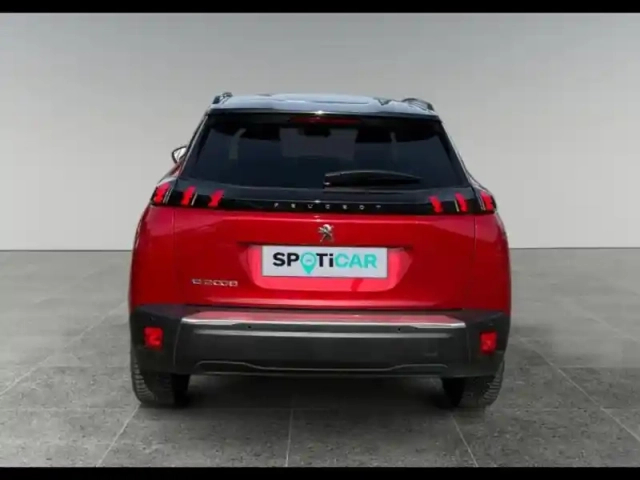 Peugeot 2008 e- 136ch roadtrip — photo 4