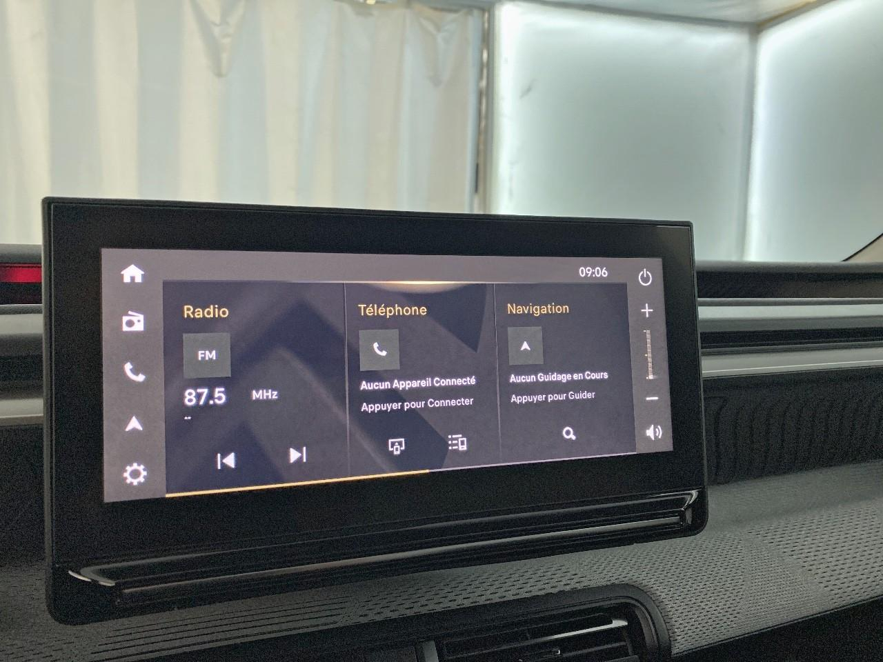 Citroën C3 Aircross hybride 145 ch aut max — photo 14