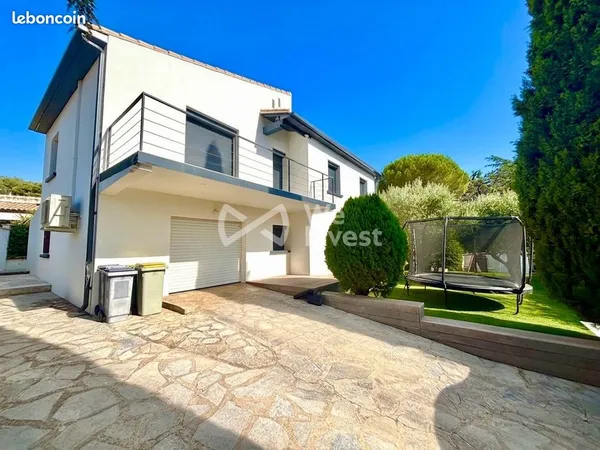 Villa 6 pièces 155 m²