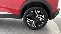 Peugeot 2008 1.2 Hybrid 145ch Allure e-DCS6 — photo 20