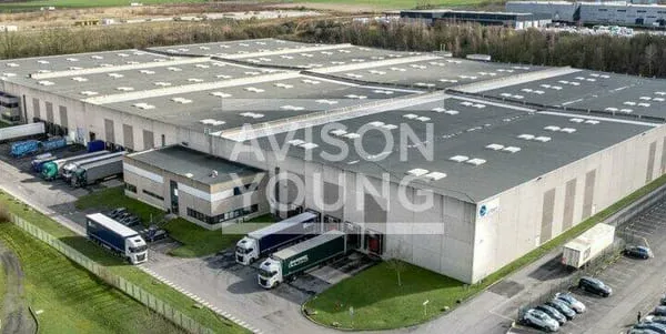 Local d'activité 10193 m²