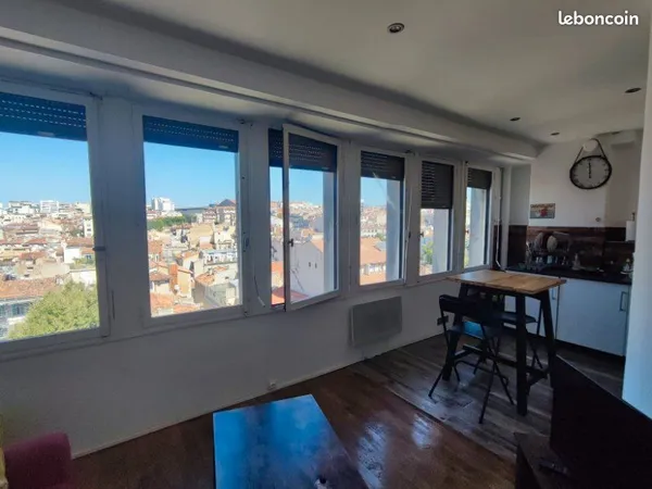 Vend appartement centre ville
