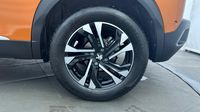 Peugeot 2008 GT PureTech 130 S&S EAT8 — photo 11