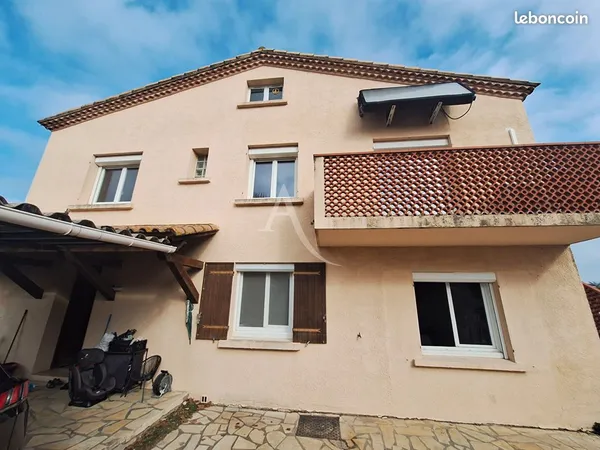Maison 8 pièces 165 m²