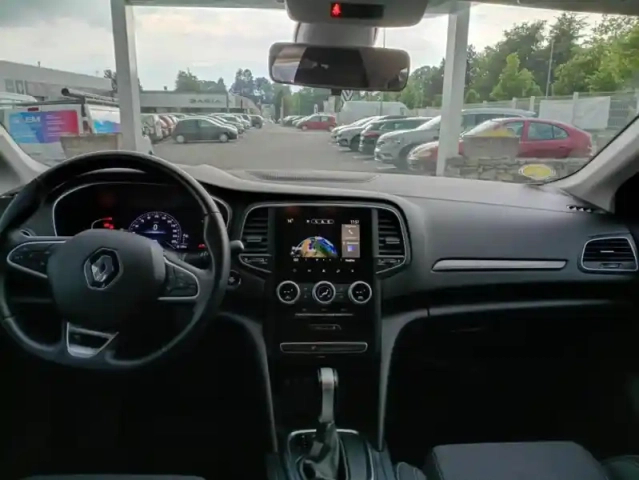 Renault Megane blue dci 115 edc evolution 5p — photo 12