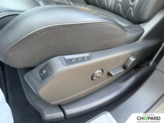 Peugeot 3008 hybrid 225 e-eat8 — photo 60
