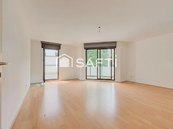 3 pièces centre-ville avec terrasse 30 m² et balcon