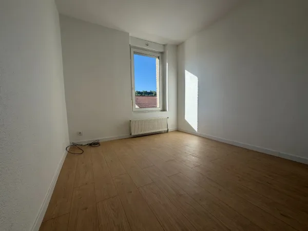 Appartement à vendre 4 pièces REHON (54)