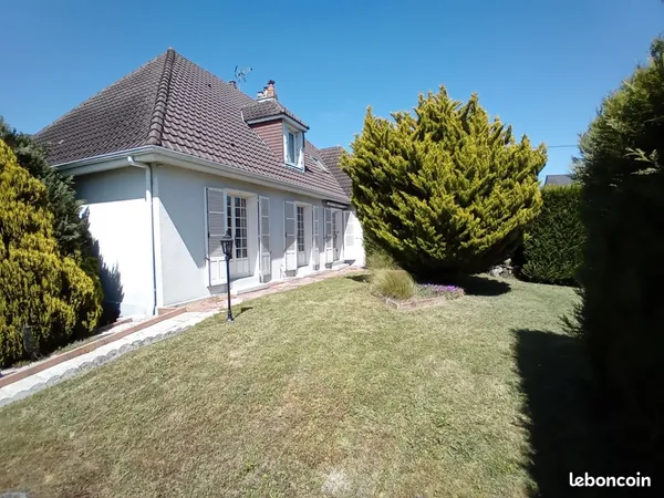 Maison 9 pièces 151 m2