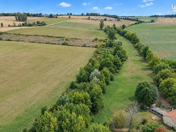 Propriété 5 pièces 100 m²