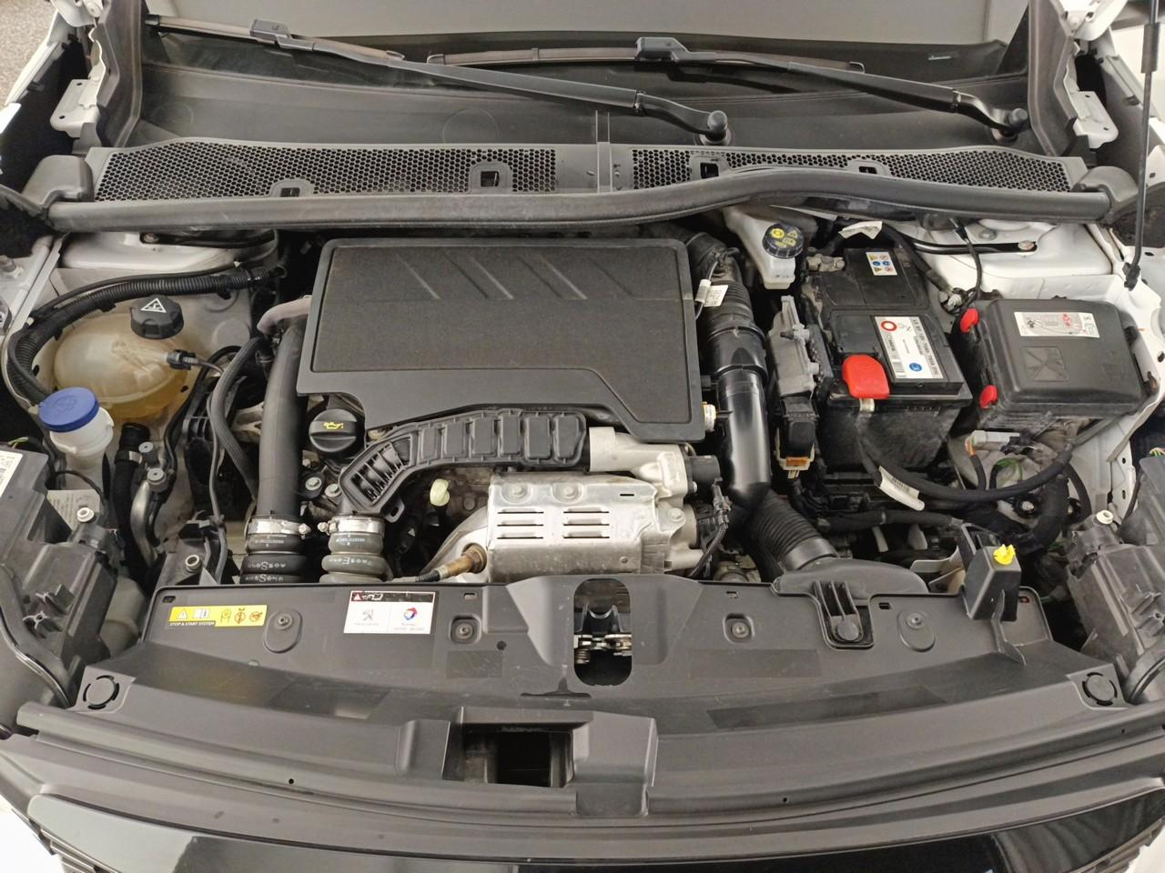 Peugeot 2008 puretech 130 s&s eat8 allure business — photo 14