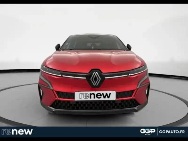 Renault Megane e-tech electric ev60 220ch techno super charge — photo 8