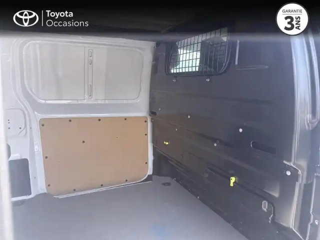 Toyota Proace medium electric 136ch 75kwh start mc24 — photo 12