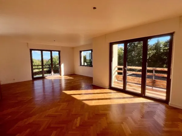 Appartement 4 pièces 92 m²
