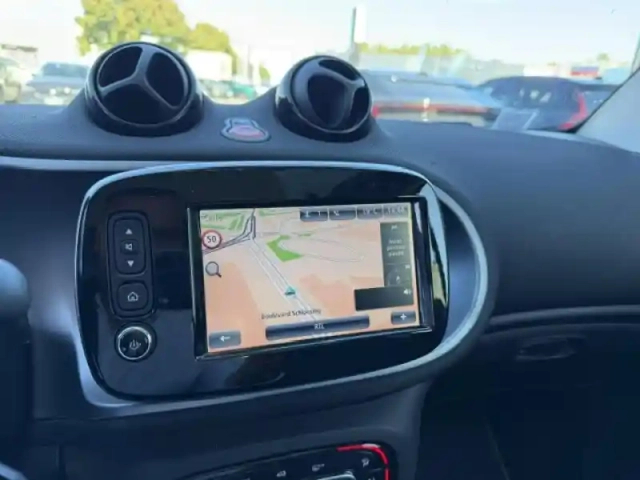 Smart Fortwo coupe 90ch prime twinamic e6c — photo 9