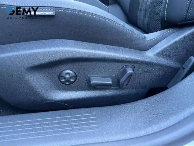 Peugeot 308 electrique 55 kwh 156ch — photo 22