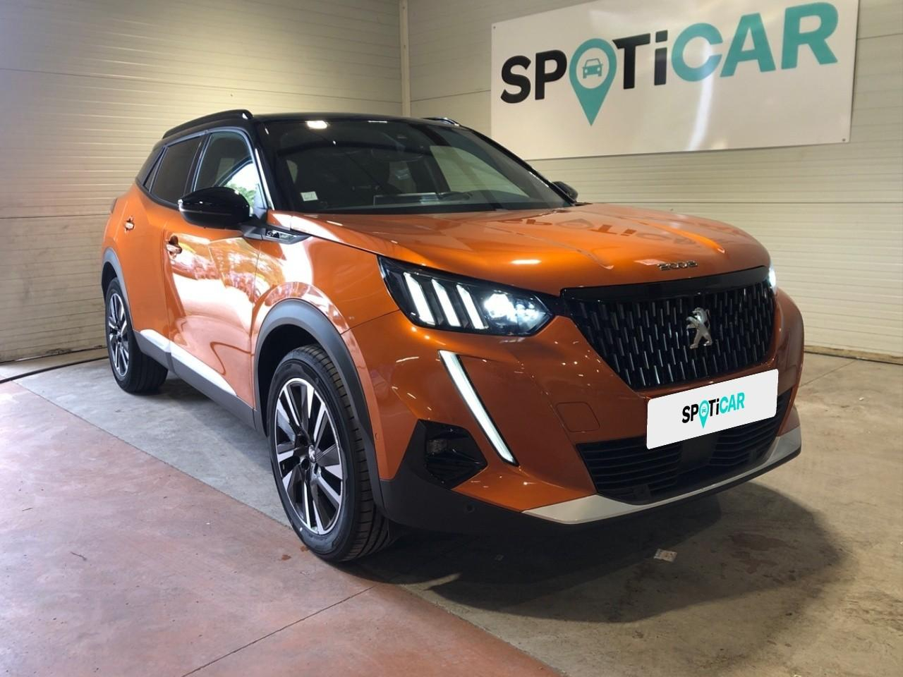 Peugeot 2008 puretech 130 s&s eat8 gt pack — photo 3