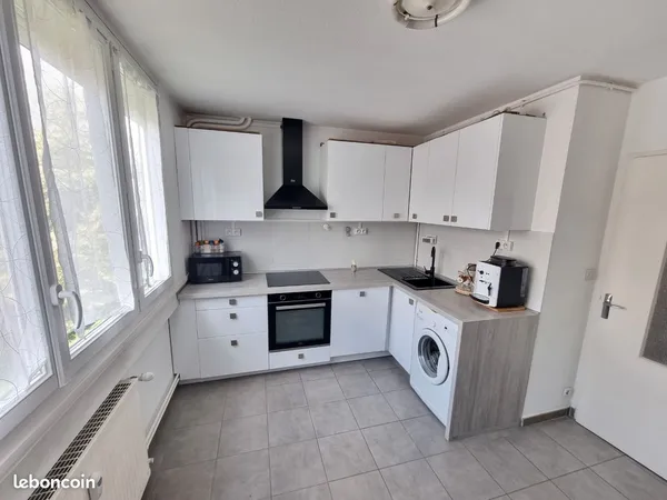 Magnifique T 2 meublé 49 m² refait entièrement à neuf