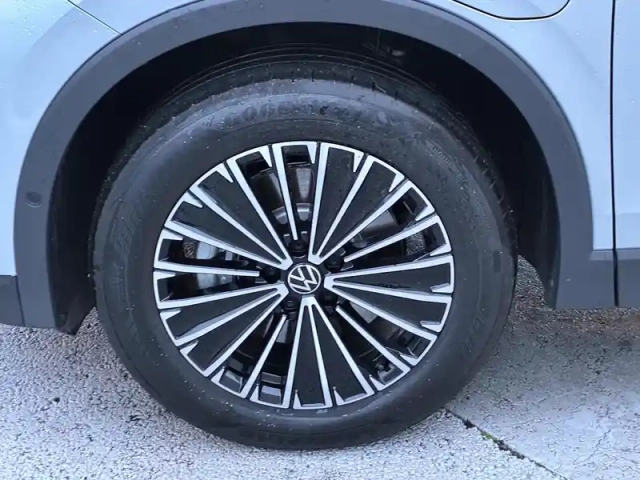 Volkswagen Tiguan 1.5 ehybrid 204ch dsg6 — photo 5