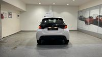 Toyota Yaris 116h Dynamic 5p MC24 — photo 6