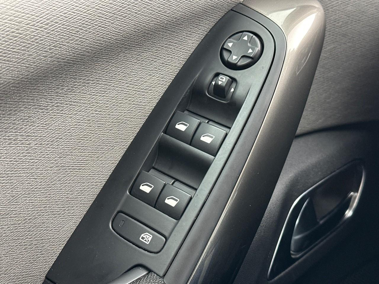 Citroën C4 grand c4 spacetourer puretech 130 s&s eat8 shine — photo 15