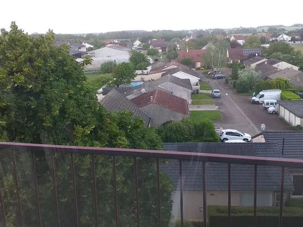 Appartement t4 76m2 auxonne