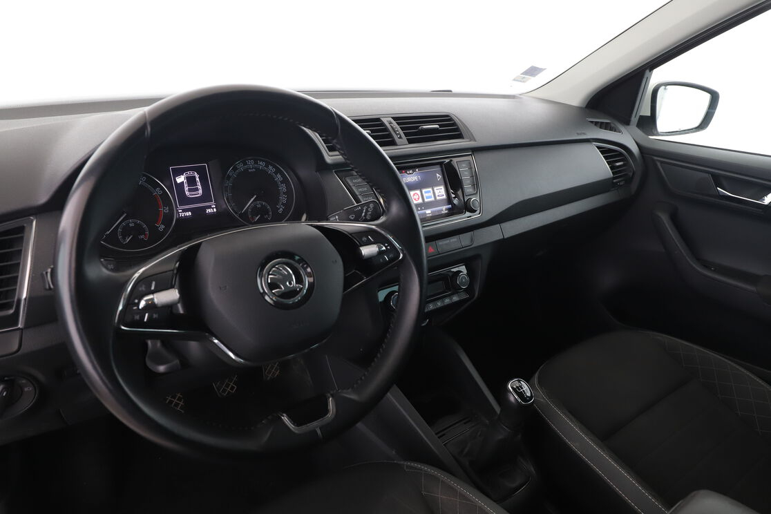 Skoda Fabia Combi 1.0 TSI Business — photo 10