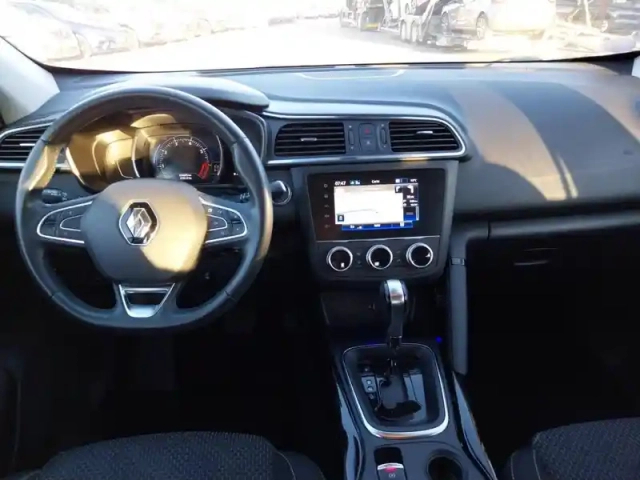 Renault Kadjar tce 140 fap edc — photo 10