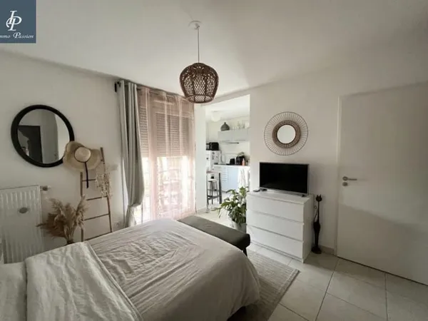 A VENDRE DIJON SUD STUDIO DE 26,30M2 AVEC GARAGE - QUARTIER