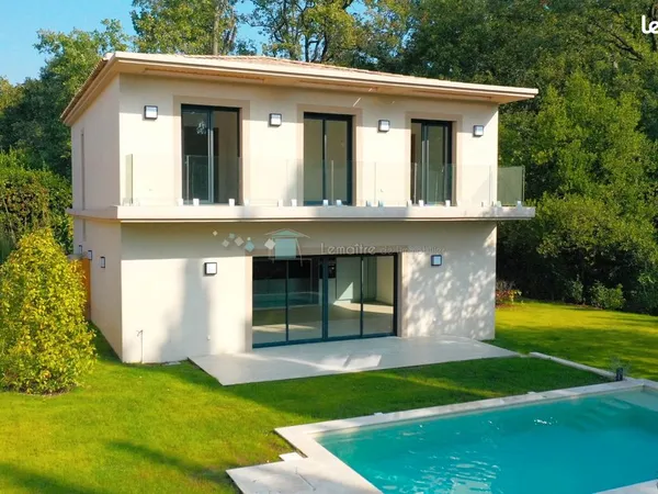 Villa 5 pièces 160 m²