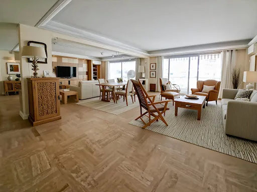 Appartement 5 pièces 173 m²