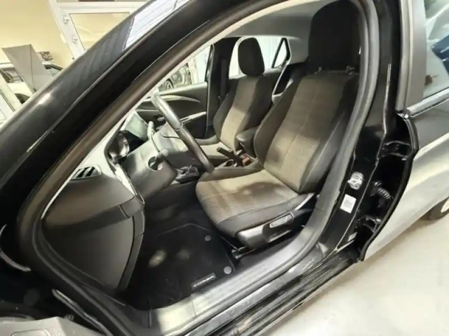 Opel Corsa 1.2 turbo 100ch edition — photo 12