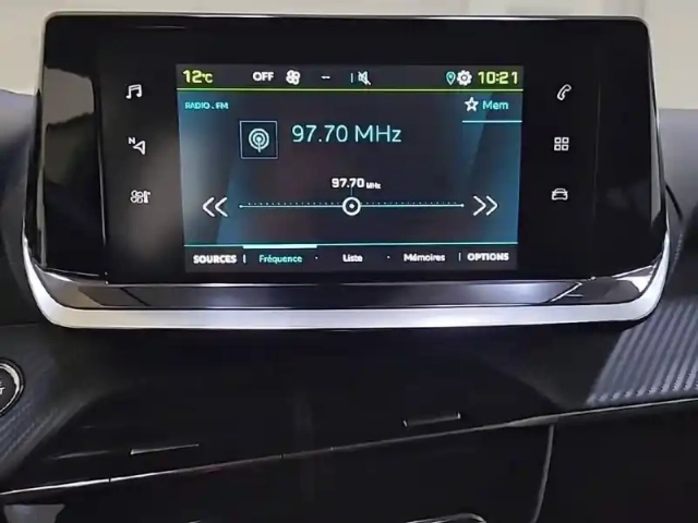 Peugeot 208 electrique 50 kwh 136ch — photo 53