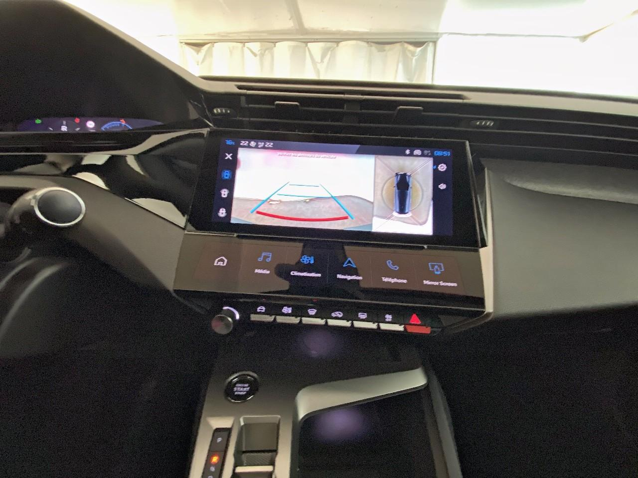 Peugeot 308 sw hybrid 145 e-dcs6 allure — photo 17