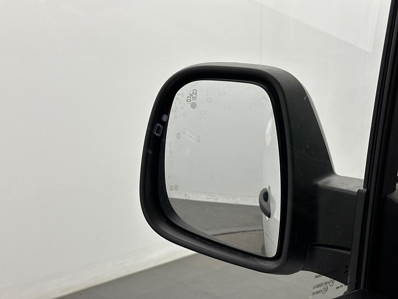 Citroën Berlingo van m diesel 100 ch manuelle — photo 15