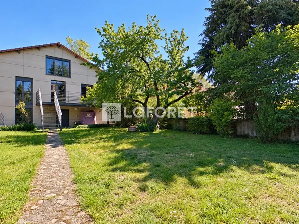 Maison 6 pièces 141 m²